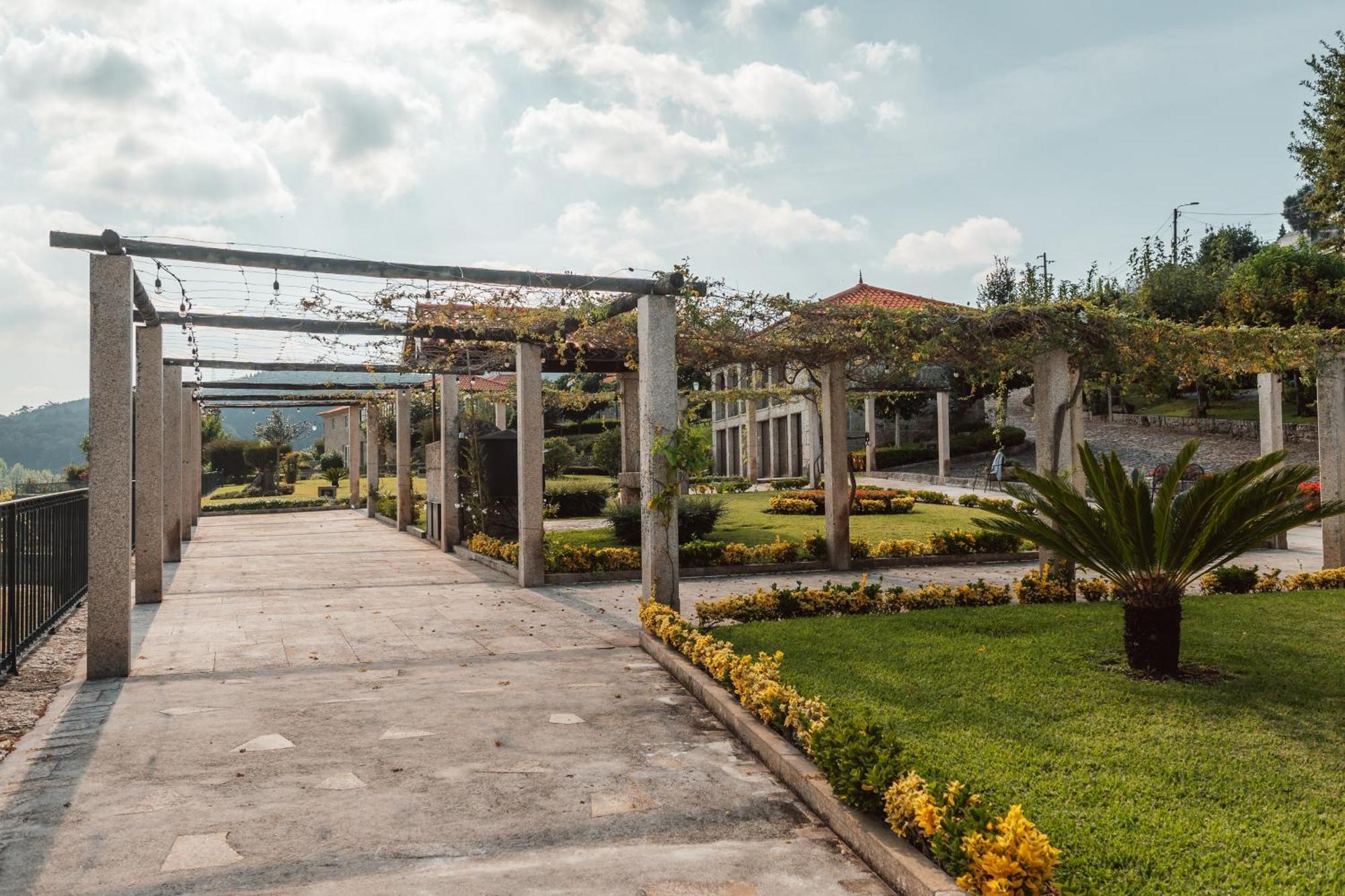 Вілла Quinta Da Eira Do Sol Гімарайнш Екстер'єр фото